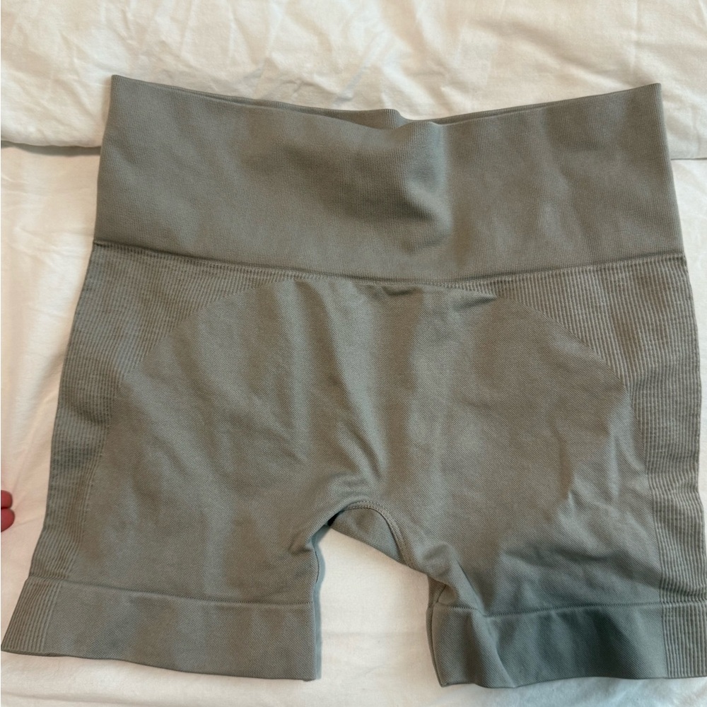 Set Active biker shorts